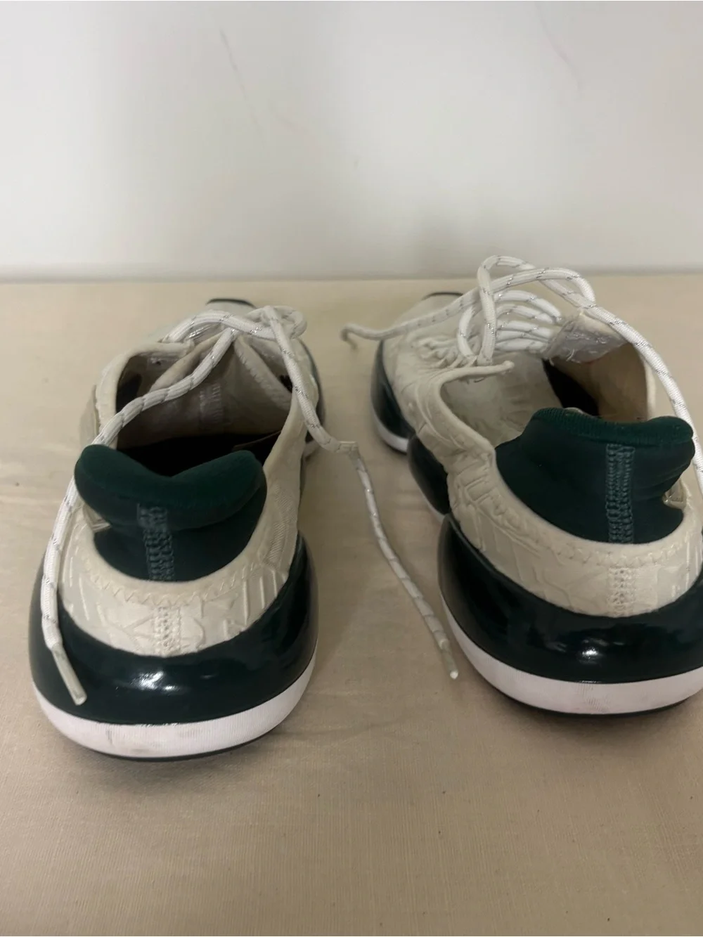 Puma Mode XT Trailblazer 192267 02 TZ White Green Sneakers Shoes Womens 8,5